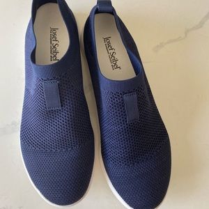 BNWOT Josef Seibel shoes
